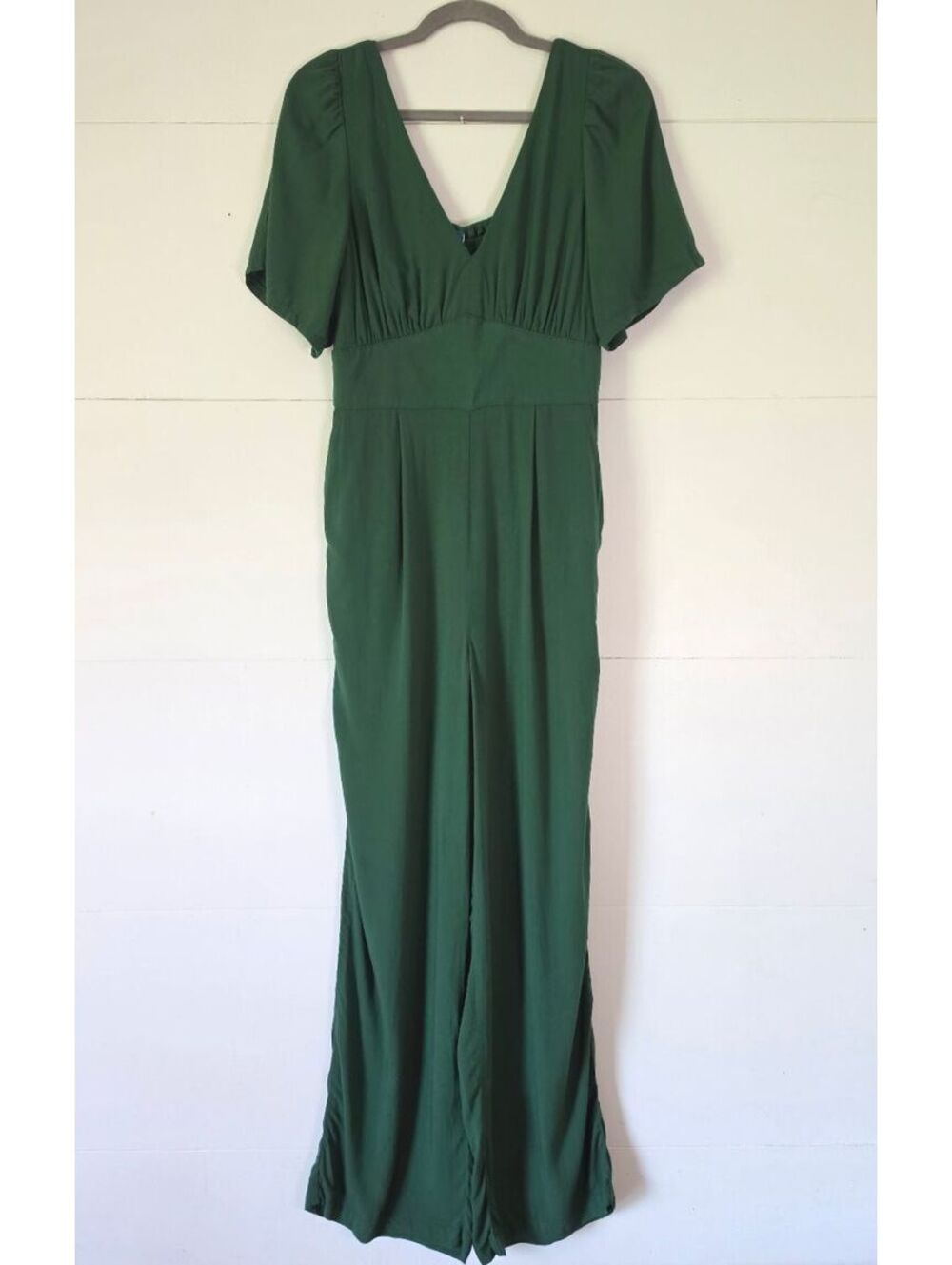Old Navy Green Flutter Puff Sleeve Wide Leg Jumpsuit V-Neck, XSP